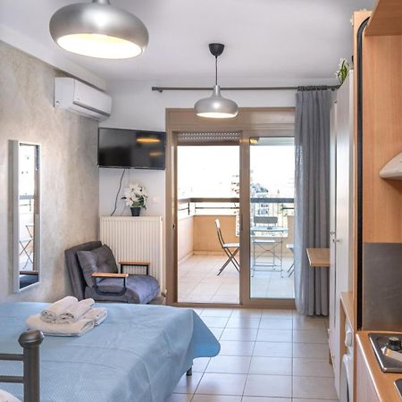 Kosmos Service Apartment Beautiful Studio 3 With Additional Cost Parking Tessalónica Exterior foto