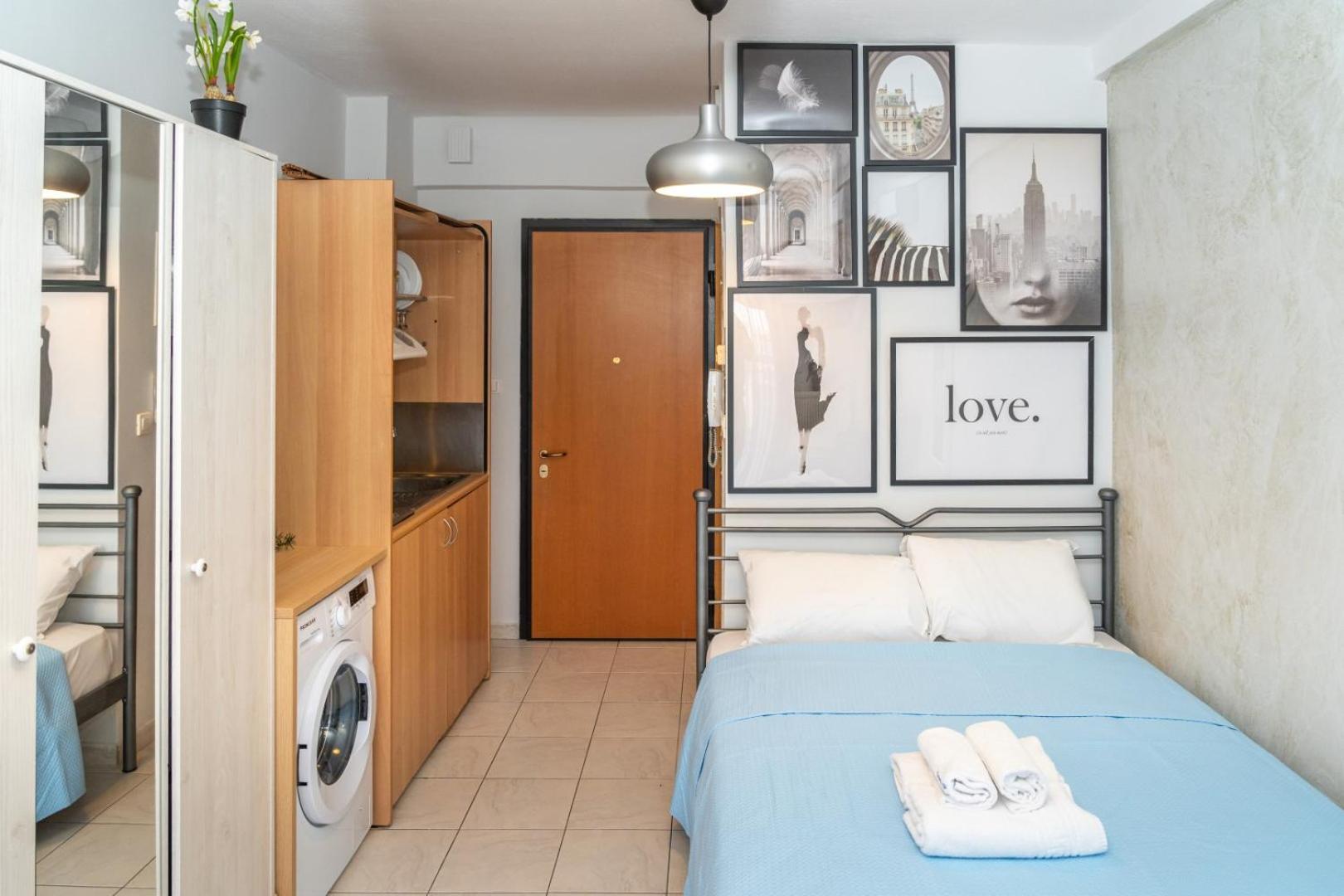 Kosmos Service Apartment Beautiful Studio 3 With Additional Cost Parking Tessalónica Exterior foto