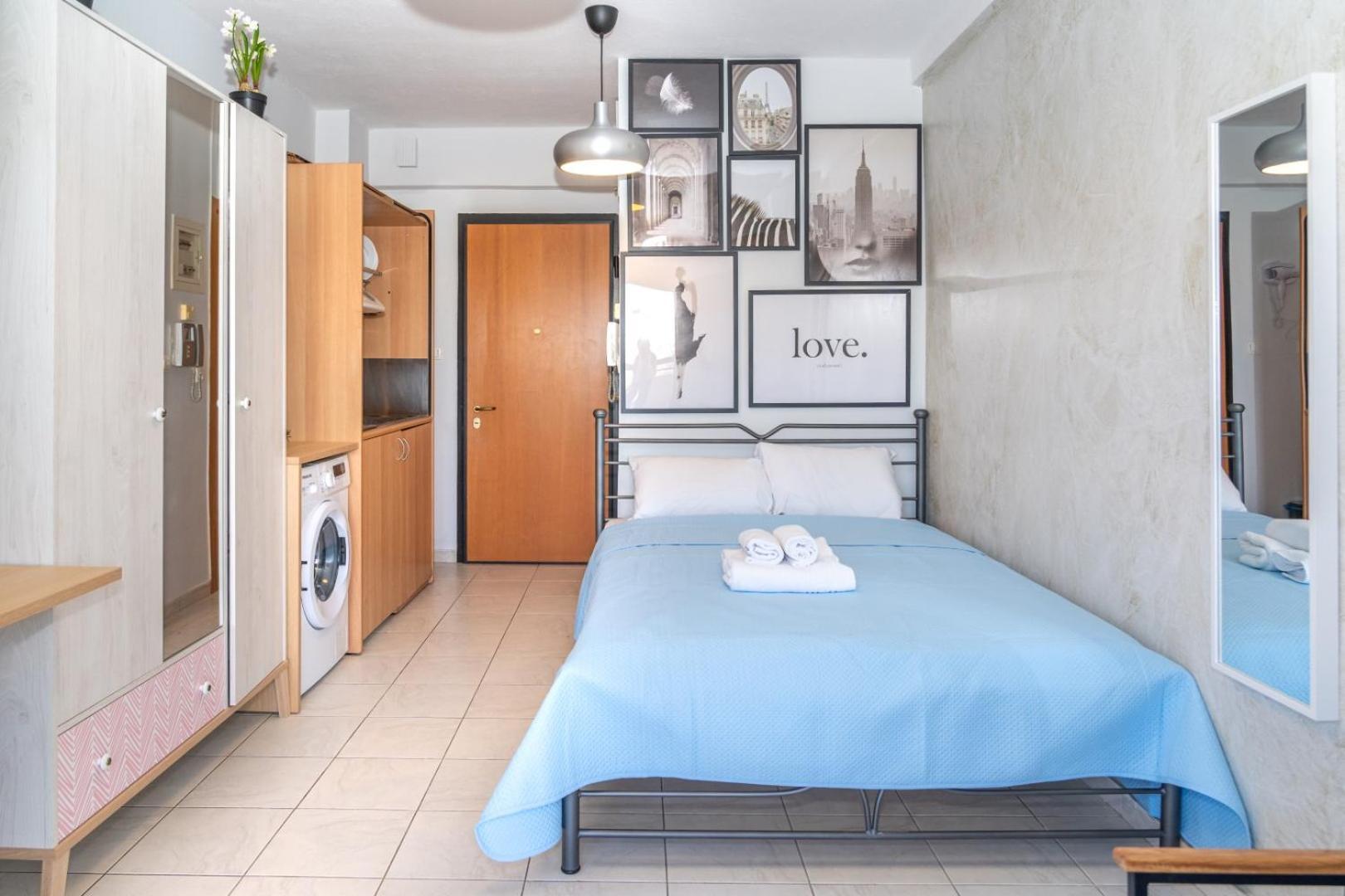 Kosmos Service Apartment Beautiful Studio 3 With Additional Cost Parking Tessalónica Exterior foto