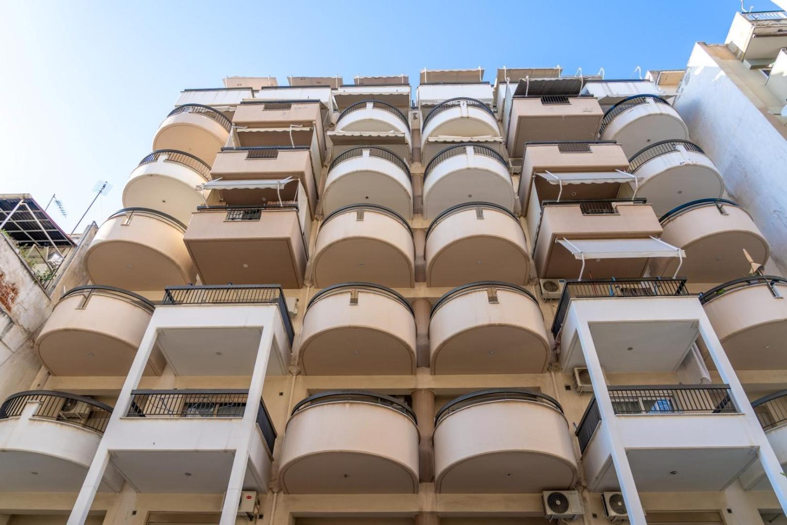 Kosmos Service Apartment Beautiful Studio 3 With Additional Cost Parking Tessalónica Exterior foto