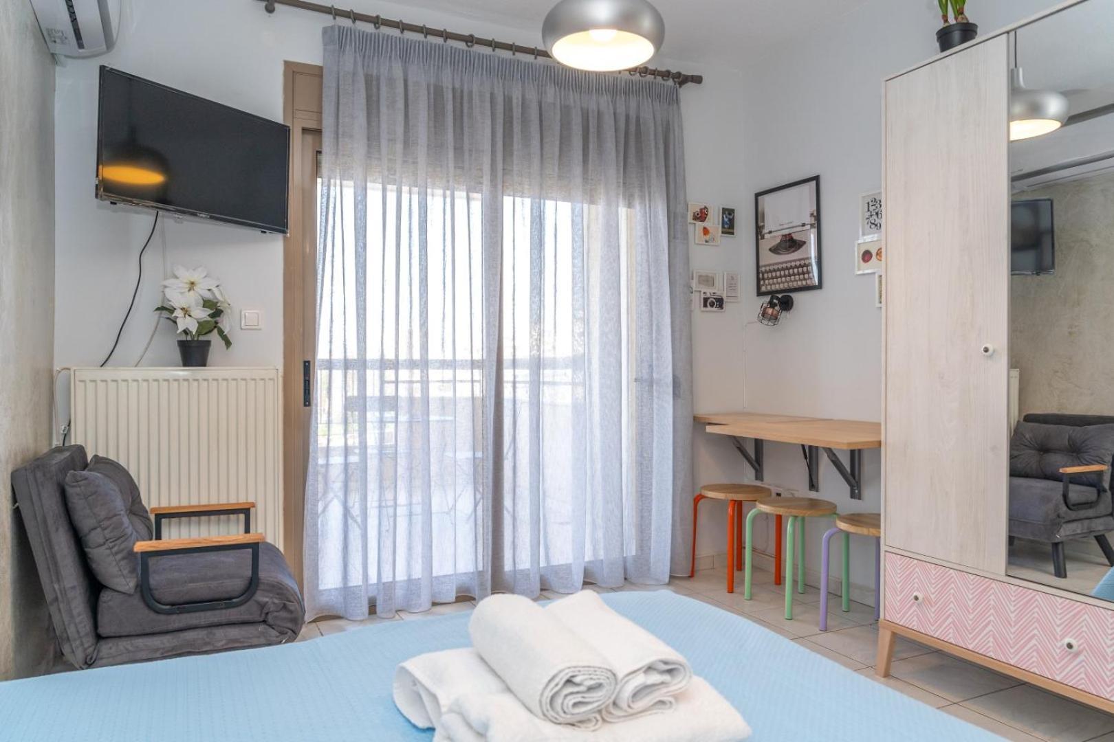 Kosmos Service Apartment Beautiful Studio 3 With Additional Cost Parking Tessalónica Exterior foto