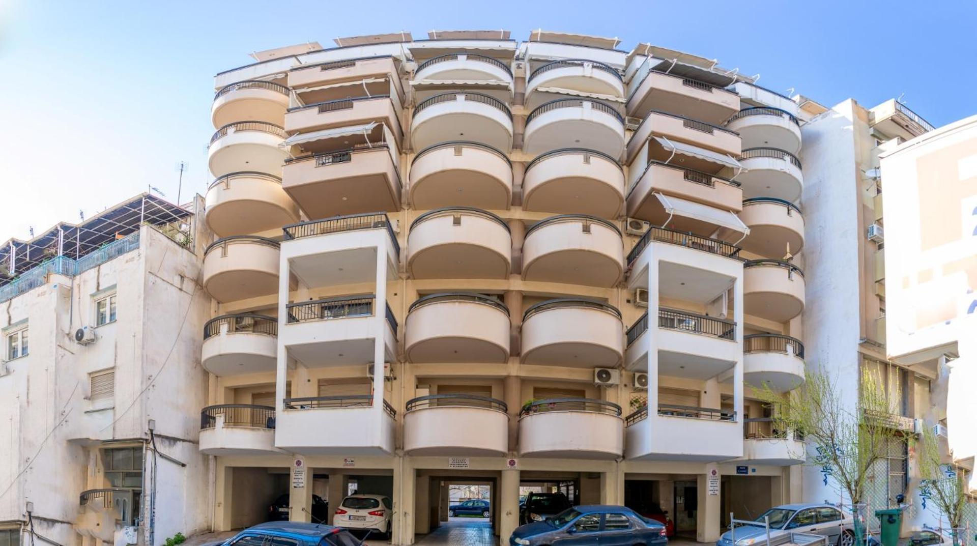 Kosmos Service Apartment Beautiful Studio 3 With Additional Cost Parking Tessalónica Exterior foto